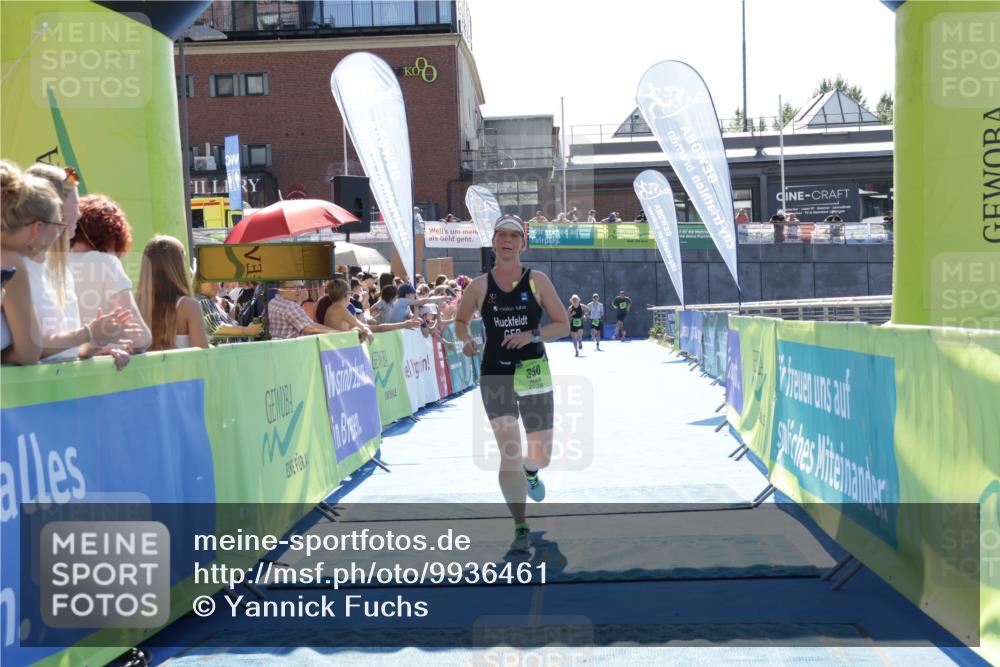 09.08.2026 - GEWOBA Citytriathlon Bremen Yannick Fuchs http://msf.ph/oto/9936461 09.08.2026 15:06:26 Ziel 109, 350 meine-sportfotos.de
