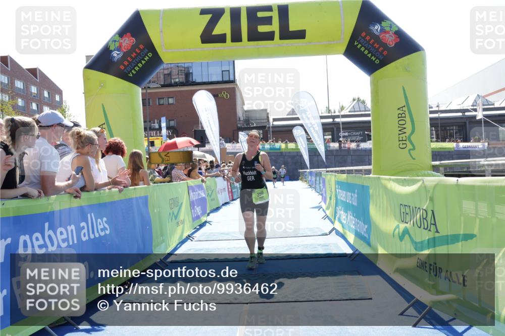 09.08.2026 - GEWOBA Citytriathlon Bremen Yannick Fuchs http://msf.ph/oto/9936462 09.08.2026 15:06:26 Ziel 109, 350 meine-sportfotos.de