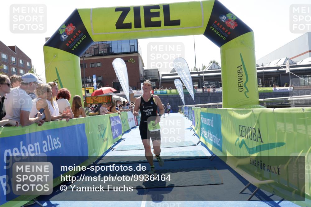 09.08.2026 - GEWOBA Citytriathlon Bremen Yannick Fuchs http://msf.ph/oto/9936464 09.08.2026 15:06:27 Ziel 350, 353 meine-sportfotos.de