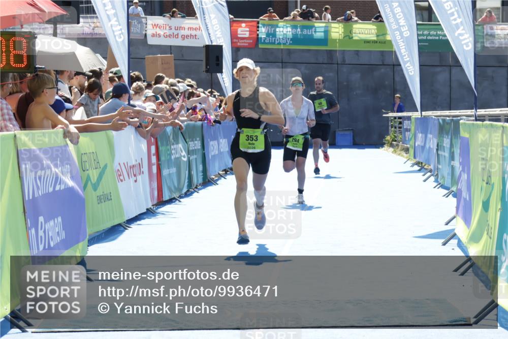 09.08.2026 - GEWOBA Citytriathlon Bremen Yannick Fuchs http://msf.ph/oto/9936471 09.08.2026 15:06:31 Ziel 68, 294, 350, 353 meine-sportfotos.de
