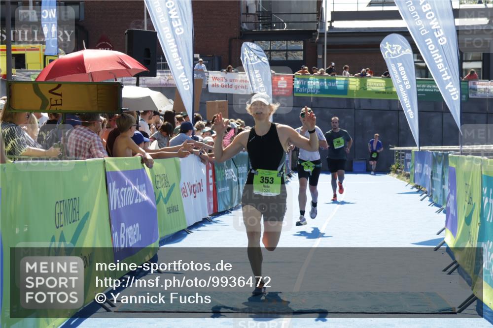 09.08.2026 - GEWOBA Citytriathlon Bremen Yannick Fuchs http://msf.ph/oto/9936472 09.08.2026 15:06:32 Ziel 68, 294, 353 meine-sportfotos.de