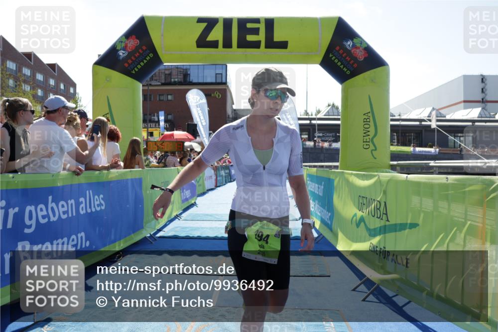 09.08.2026 - GEWOBA Citytriathlon Bremen Yannick Fuchs http://msf.ph/oto/9936492 09.08.2026 15:06:36 Ziel 68, 294, 353 meine-sportfotos.de