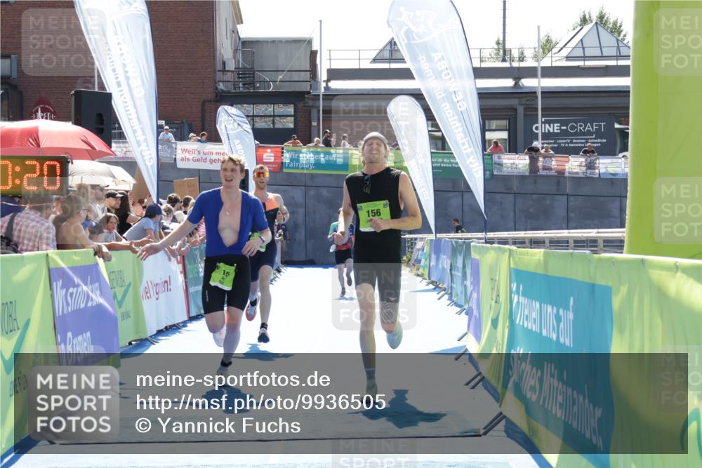 09.08.2026 - GEWOBA Citytriathlon Bremen Yannick Fuchs http://msf.ph/oto/9936505 09.08.2026 15:06:43 Ziel 15, 81, 100, 156 meine-sportfotos.de