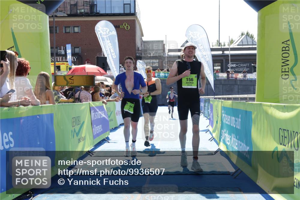 09.08.2026 - GEWOBA Citytriathlon Bremen Yannick Fuchs http://msf.ph/oto/9936507 09.08.2026 15:06:44 Ziel 15, 81, 100, 156 meine-sportfotos.de