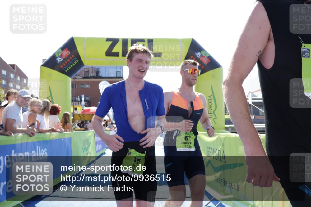 09.08.2026 - GEWOBA Citytriathlon Bremen Yannick Fuchs http://msf.ph/oto/9936515 09.08.2026 15:06:46 Ziel 15, 81, 100, 156 meine-sportfotos.de