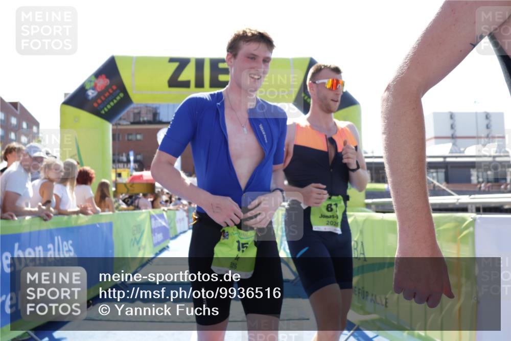 09.08.2026 - GEWOBA Citytriathlon Bremen Yannick Fuchs http://msf.ph/oto/9936516 09.08.2026 15:06:47 Ziel 15, 81, 100, 156 meine-sportfotos.de