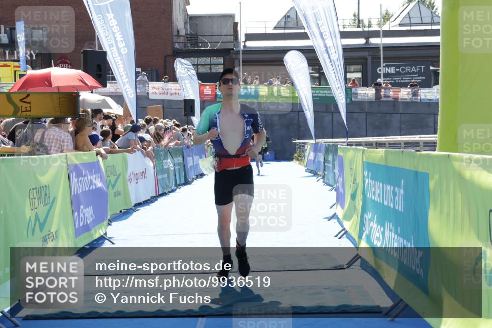 09.08.2026 - GEWOBA Citytriathlon Bremen Yannick Fuchs http://msf.ph/oto/9936519 09.08.2026 15:06:48 Ziel 13, 15, 50, 81, 100, 156 meine-sportfotos.de
