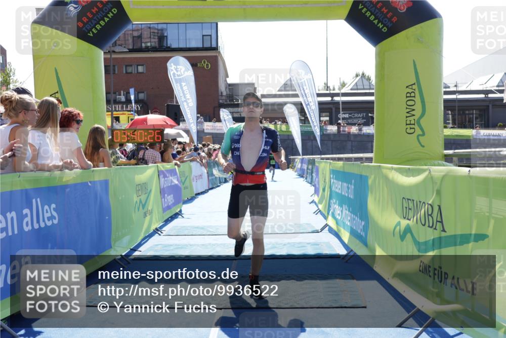 09.08.2026 - GEWOBA Citytriathlon Bremen Yannick Fuchs http://msf.ph/oto/9936522 09.08.2026 15:06:49 Ziel 13, 15, 50, 81, 100, 156 meine-sportfotos.de