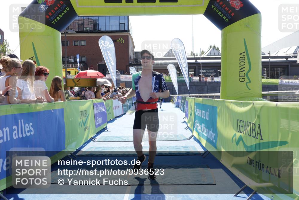 09.08.2026 - GEWOBA Citytriathlon Bremen Yannick Fuchs http://msf.ph/oto/9936523 09.08.2026 15:06:49 Ziel 13, 15, 50, 81, 100, 156 meine-sportfotos.de