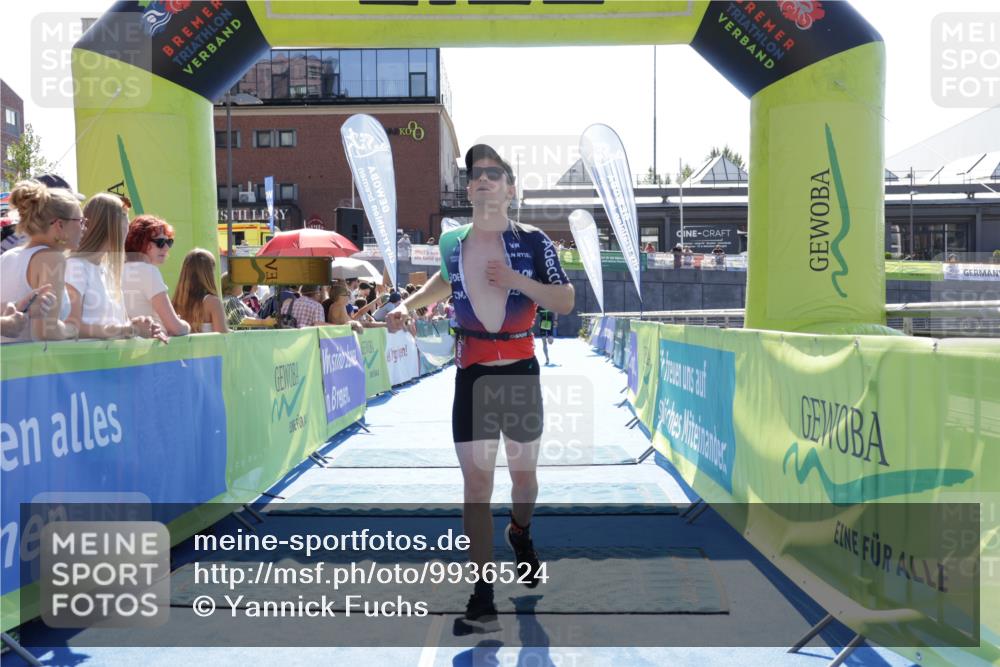 09.08.2026 - GEWOBA Citytriathlon Bremen Yannick Fuchs http://msf.ph/oto/9936524 09.08.2026 15:06:50 Ziel 13, 50, 81, 100 meine-sportfotos.de