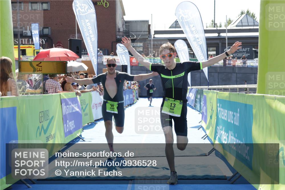 09.08.2026 - GEWOBA Citytriathlon Bremen Yannick Fuchs http://msf.ph/oto/9936528 09.08.2026 15:06:53 Ziel 13, 50, 100, 177 meine-sportfotos.de