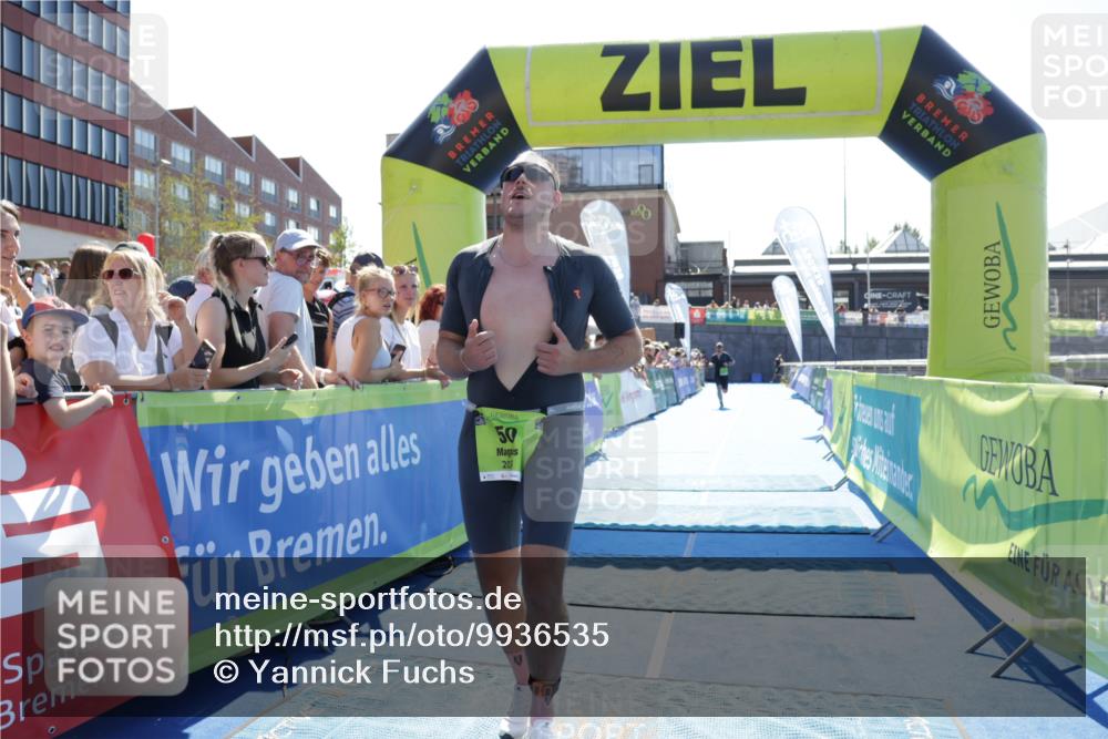 09.08.2026 - GEWOBA Citytriathlon Bremen Yannick Fuchs http://msf.ph/oto/9936535 09.08.2026 15:06:55 Ziel 13, 50, 177 meine-sportfotos.de