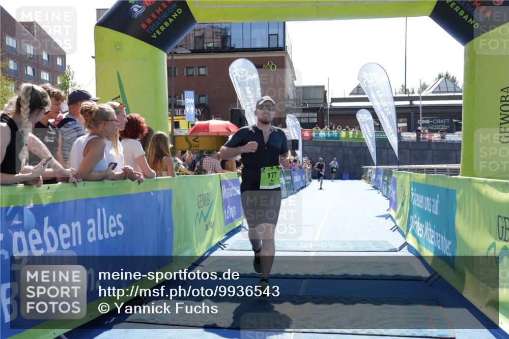 09.08.2026 - GEWOBA Citytriathlon Bremen Yannick Fuchs http://msf.ph/oto/9936543 09.08.2026 15:06:59 Ziel 71, 177 meine-sportfotos.de