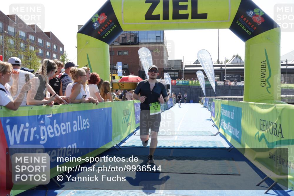 09.08.2026 - GEWOBA Citytriathlon Bremen Yannick Fuchs http://msf.ph/oto/9936544 09.08.2026 15:06:59 Ziel 71, 177 meine-sportfotos.de
