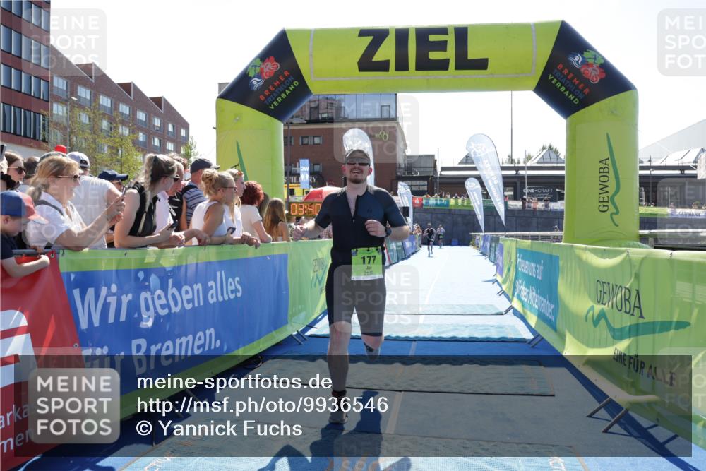 09.08.2026 - GEWOBA Citytriathlon Bremen Yannick Fuchs http://msf.ph/oto/9936546 09.08.2026 15:07:00 Ziel 71, 177 meine-sportfotos.de