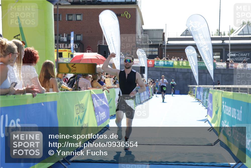 09.08.2026 - GEWOBA Citytriathlon Bremen Yannick Fuchs http://msf.ph/oto/9936554 09.08.2026 15:07:04 Ziel 71, 117 meine-sportfotos.de