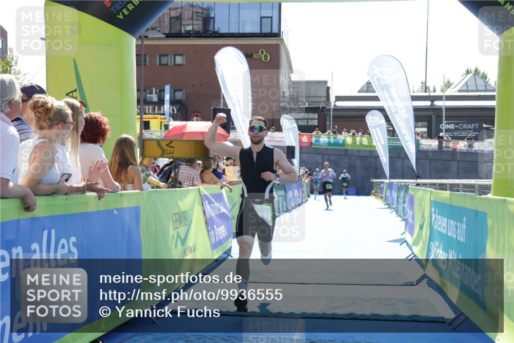 09.08.2026 - GEWOBA Citytriathlon Bremen Yannick Fuchs http://msf.ph/oto/9936555 09.08.2026 15:07:04 Ziel 71, 117 meine-sportfotos.de