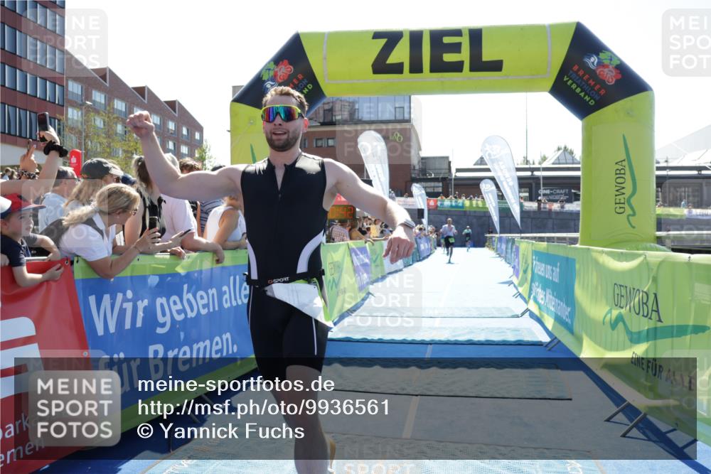 09.08.2026 - GEWOBA Citytriathlon Bremen Yannick Fuchs http://msf.ph/oto/9936561 09.08.2026 15:07:05 Ziel 71, 117 meine-sportfotos.de