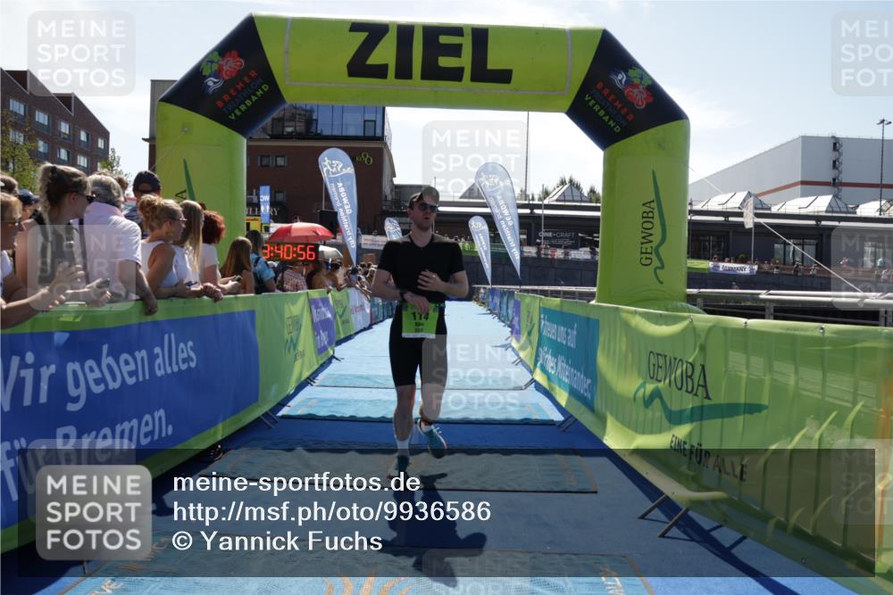 09.08.2026 - GEWOBA Citytriathlon Bremen Yannick Fuchs http://msf.ph/oto/9936586 09.08.2026 15:07:19 Ziel 114 meine-sportfotos.de
