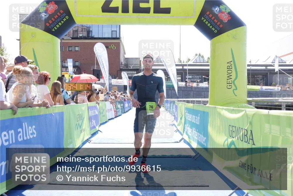 09.08.2026 - GEWOBA Citytriathlon Bremen Yannick Fuchs http://msf.ph/oto/9936615 09.08.2026 15:07:37 Ziel 29, 76, 168, 360 meine-sportfotos.de