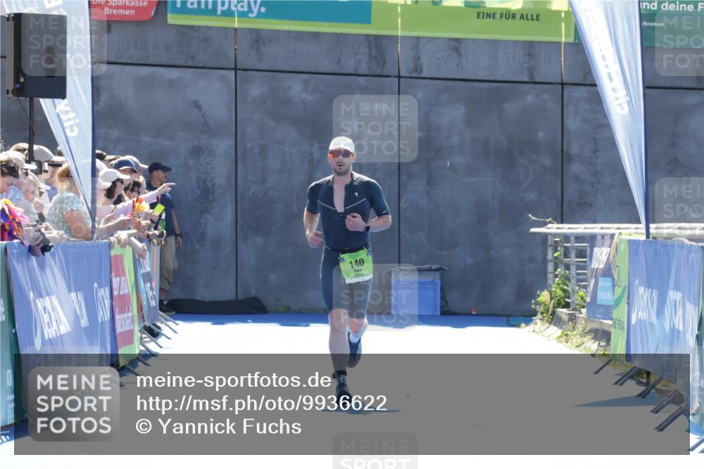 09.08.2026 - GEWOBA Citytriathlon Bremen Yannick Fuchs http://msf.ph/oto/9936622 09.08.2026 15:07:40 Ziel 76 meine-sportfotos.de