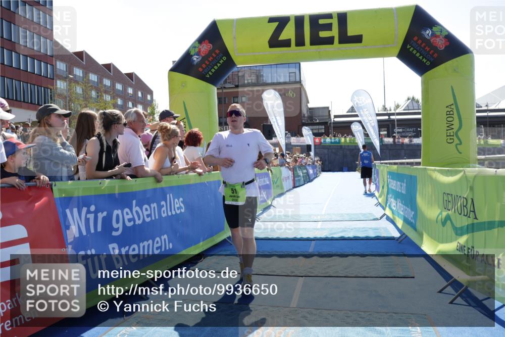 09.08.2026 - GEWOBA Citytriathlon Bremen Yannick Fuchs http://msf.ph/oto/9936650 09.08.2026 15:08:03 Ziel 51 meine-sportfotos.de