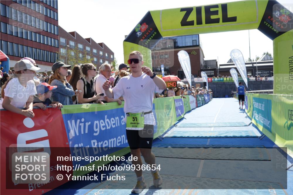 09.08.2026 - GEWOBA Citytriathlon Bremen Yannick Fuchs http://msf.ph/oto/9936654 09.08.2026 15:08:03 Ziel 51 meine-sportfotos.de