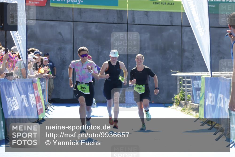 09.08.2026 - GEWOBA Citytriathlon Bremen Yannick Fuchs http://msf.ph/oto/9936657 09.08.2026 15:08:09 Ziel 295, 304, 354 meine-sportfotos.de