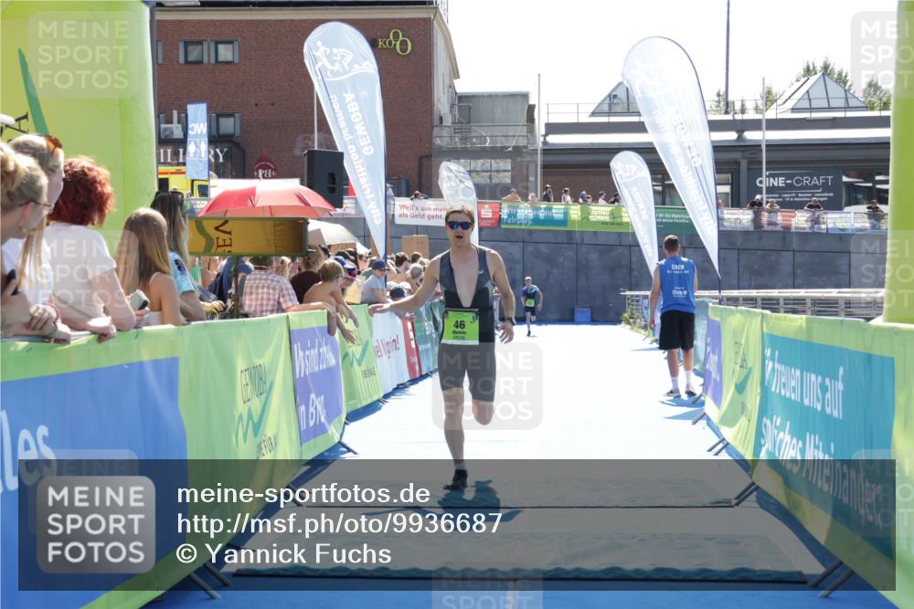 09.08.2026 - GEWOBA Citytriathlon Bremen Yannick Fuchs http://msf.ph/oto/9936687 09.08.2026 15:08:27 Ziel 46 meine-sportfotos.de