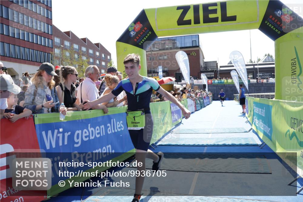 09.08.2026 - GEWOBA Citytriathlon Bremen Yannick Fuchs http://msf.ph/oto/9936705 09.08.2026 15:08:36 Ziel 1, 113 meine-sportfotos.de