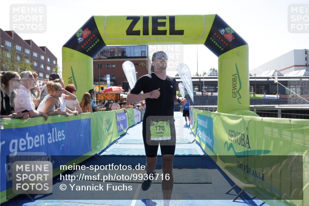09.08.2026 - GEWOBA Citytriathlon Bremen Yannick Fuchs http://msf.ph/oto/9936716 09.08.2026 15:08:44 Ziel 113, 170, 780 meine-sportfotos.de