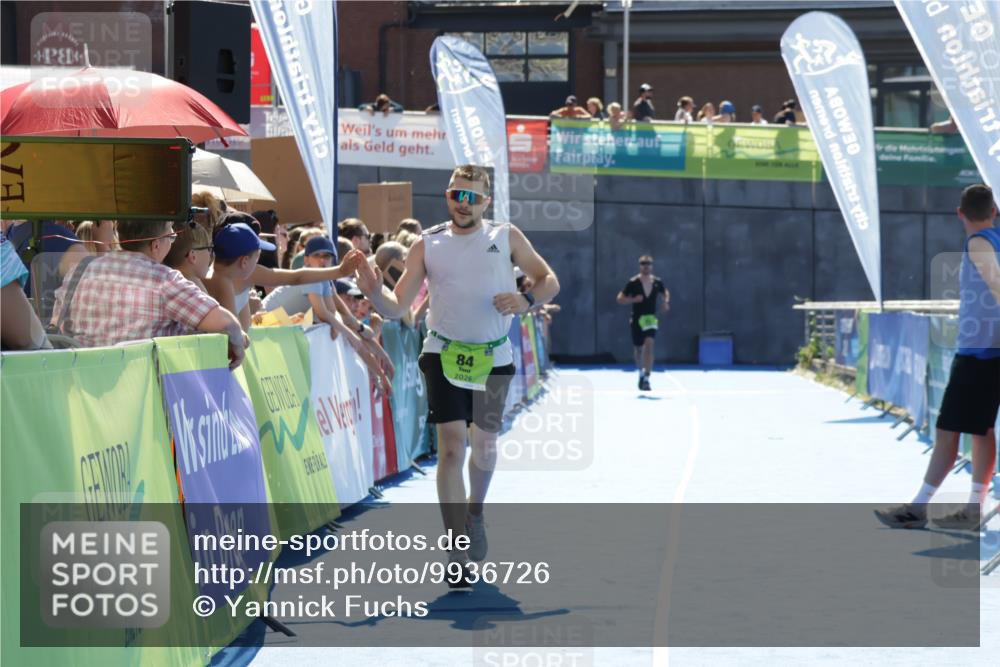 09.08.2026 - GEWOBA Citytriathlon Bremen Yannick Fuchs http://msf.ph/oto/9936726 09.08.2026 15:08:56 Ziel 84 meine-sportfotos.de