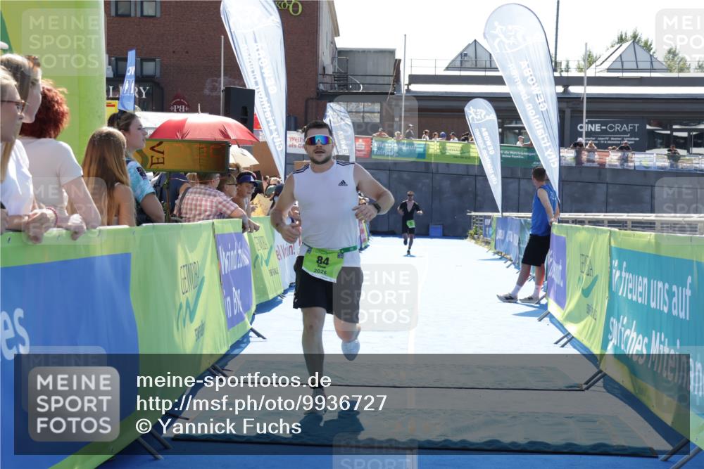 09.08.2026 - GEWOBA Citytriathlon Bremen Yannick Fuchs http://msf.ph/oto/9936727 09.08.2026 15:08:58 Ziel 84 meine-sportfotos.de