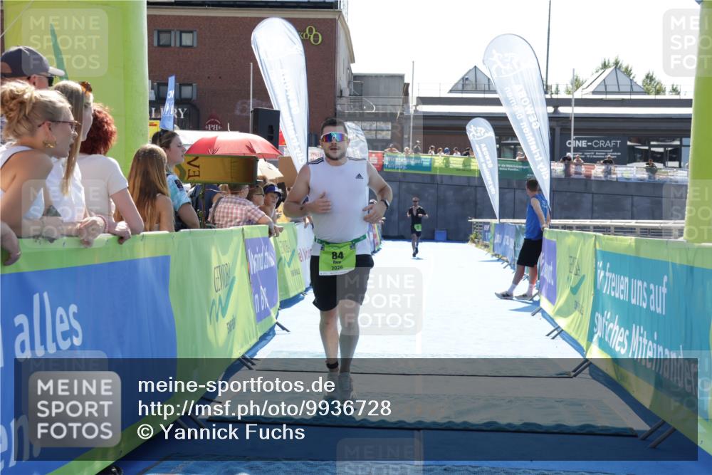 09.08.2026 - GEWOBA Citytriathlon Bremen Yannick Fuchs http://msf.ph/oto/9936728 09.08.2026 15:08:58 Ziel 84 meine-sportfotos.de
