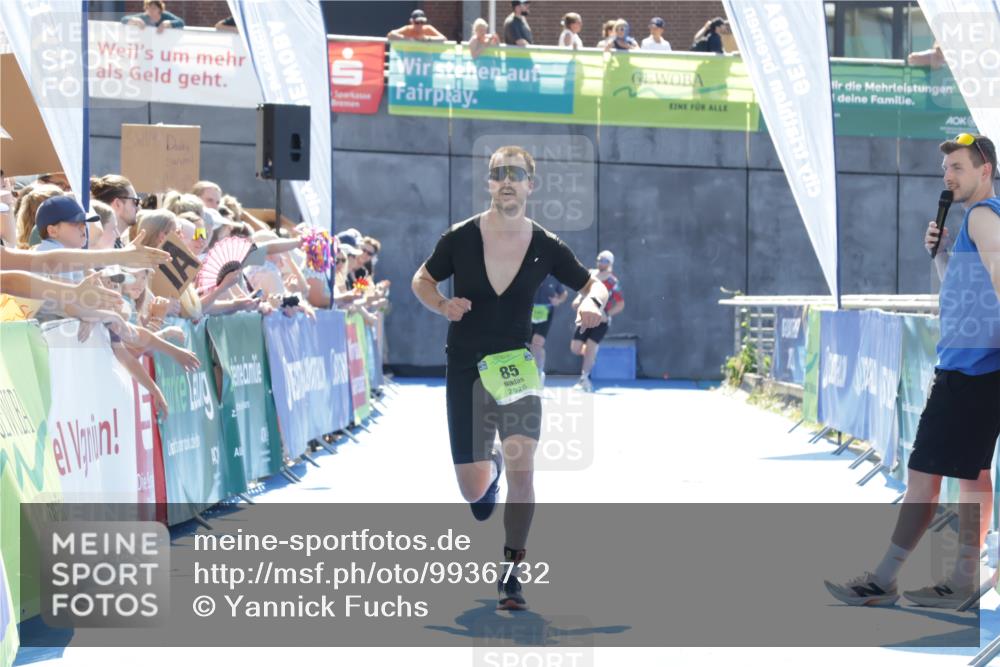 09.08.2026 - GEWOBA Citytriathlon Bremen Yannick Fuchs http://msf.ph/oto/9936732 09.08.2026 15:09:02 Ziel 84, 85 meine-sportfotos.de