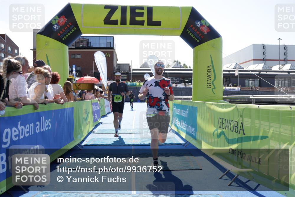 09.08.2026 - GEWOBA Citytriathlon Bremen Yannick Fuchs http://msf.ph/oto/9936752 09.08.2026 15:09:12 Ziel 119, 124, 143 meine-sportfotos.de