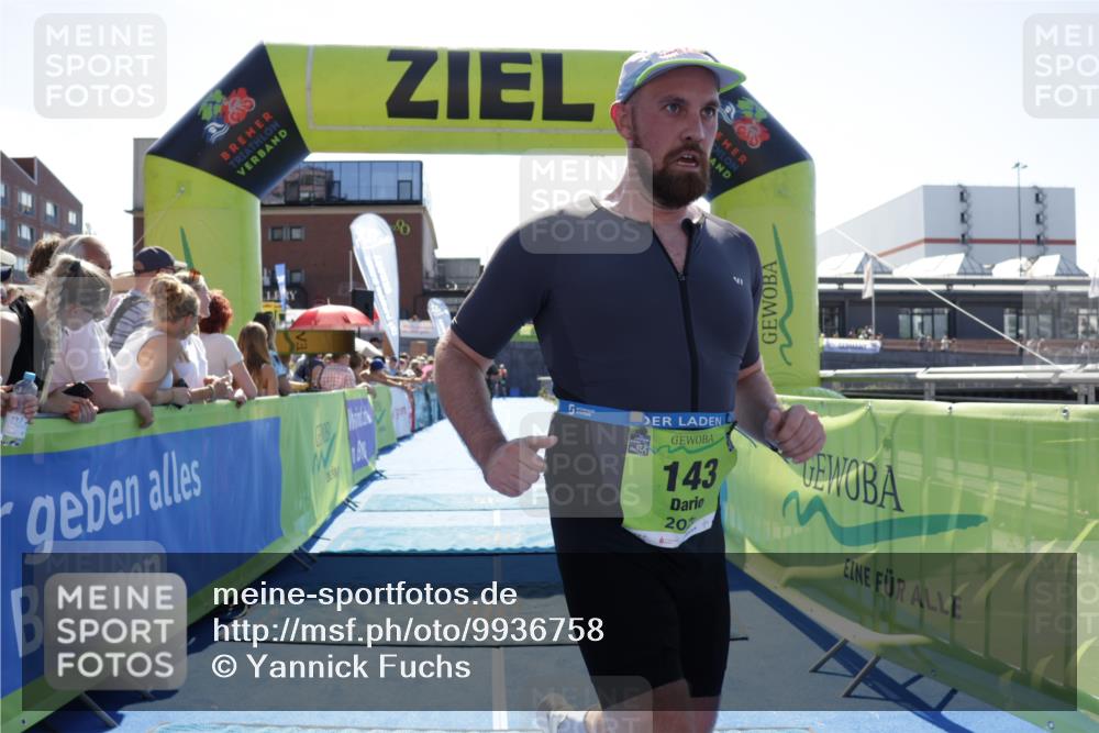 09.08.2026 - GEWOBA Citytriathlon Bremen Yannick Fuchs http://msf.ph/oto/9936758 09.08.2026 15:09:14 Ziel 119, 124, 143 meine-sportfotos.de