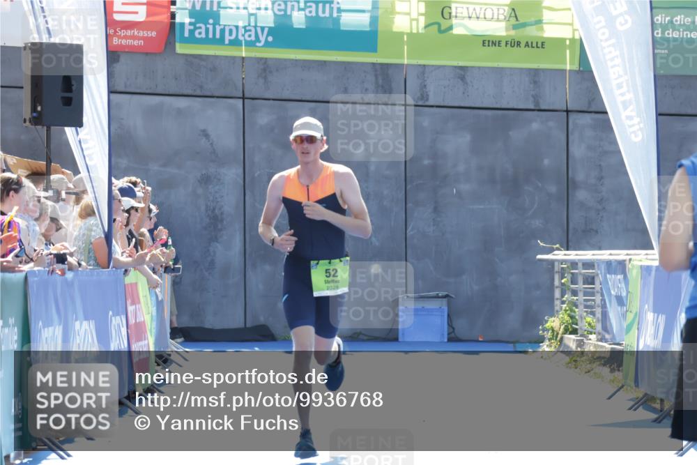 09.08.2026 - GEWOBA Citytriathlon Bremen Yannick Fuchs http://msf.ph/oto/9936768 09.08.2026 15:09:20 Ziel 52, 124 meine-sportfotos.de