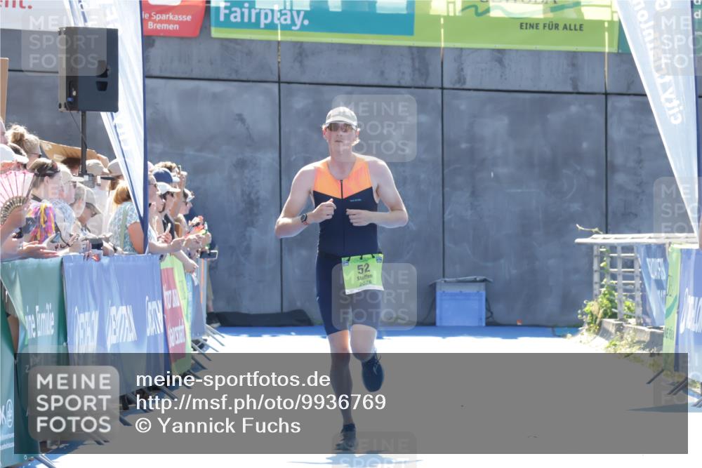 09.08.2026 - GEWOBA Citytriathlon Bremen Yannick Fuchs http://msf.ph/oto/9936769 09.08.2026 15:09:20 Ziel 52, 124 meine-sportfotos.de