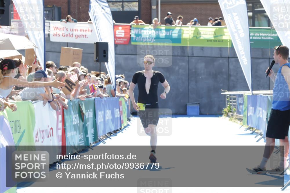 09.08.2026 - GEWOBA Citytriathlon Bremen Yannick Fuchs http://msf.ph/oto/9936779 09.08.2026 15:09:31 Ziel 26 meine-sportfotos.de