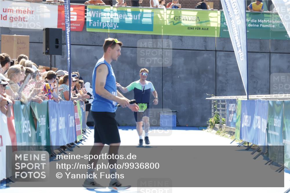 09.08.2026 - GEWOBA Citytriathlon Bremen Yannick Fuchs http://msf.ph/oto/9936800 09.08.2026 15:09:55 Ziel  meine-sportfotos.de