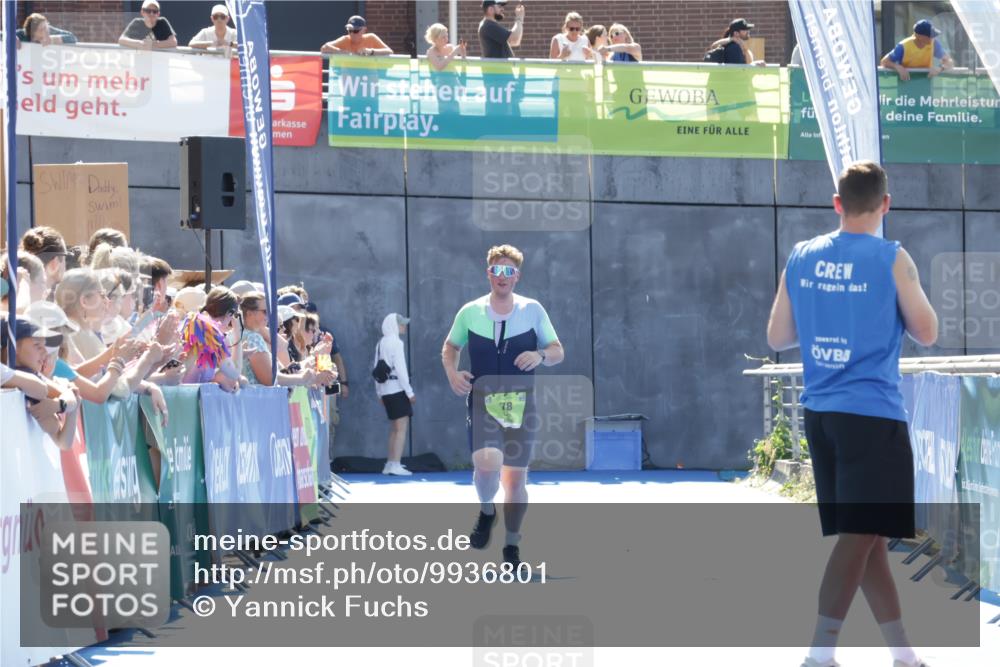 09.08.2026 - GEWOBA Citytriathlon Bremen Yannick Fuchs http://msf.ph/oto/9936801 09.08.2026 15:09:57 Ziel  meine-sportfotos.de