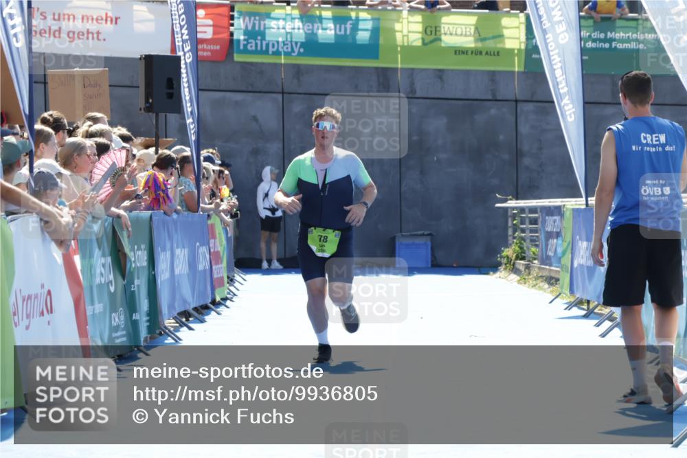 09.08.2026 - GEWOBA Citytriathlon Bremen Yannick Fuchs http://msf.ph/oto/9936805 09.08.2026 15:09:59 Ziel 78 meine-sportfotos.de