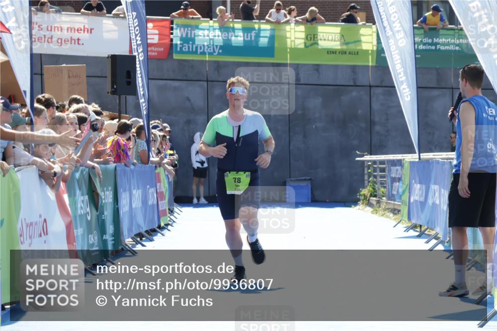 09.08.2026 - GEWOBA Citytriathlon Bremen Yannick Fuchs http://msf.ph/oto/9936807 09.08.2026 15:09:59 Ziel 78 meine-sportfotos.de