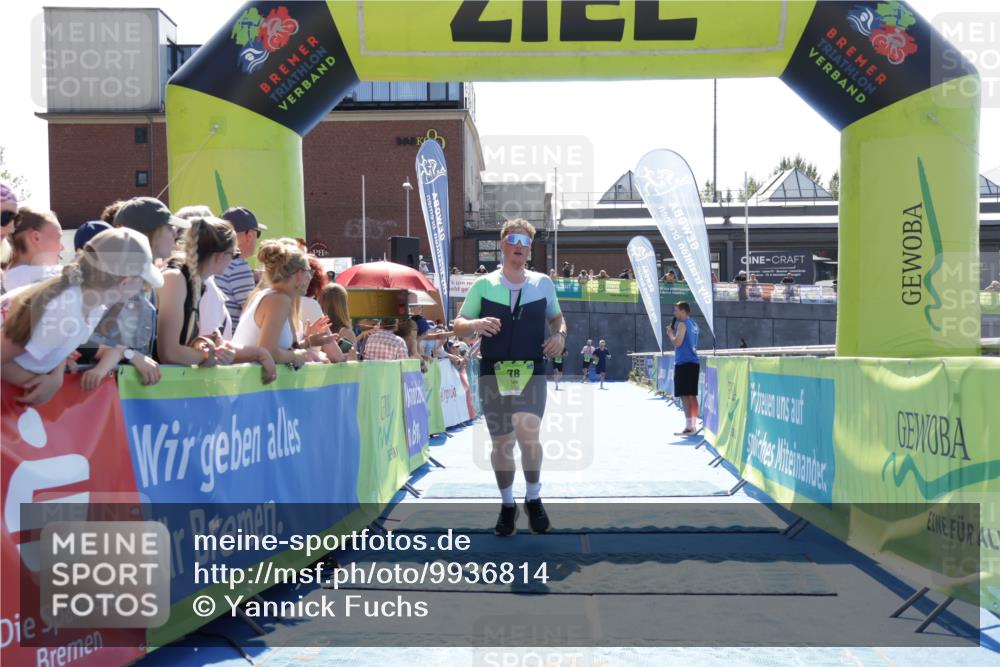 09.08.2026 - GEWOBA Citytriathlon Bremen Yannick Fuchs http://msf.ph/oto/9936814 09.08.2026 15:10:03 Ziel 78 meine-sportfotos.de