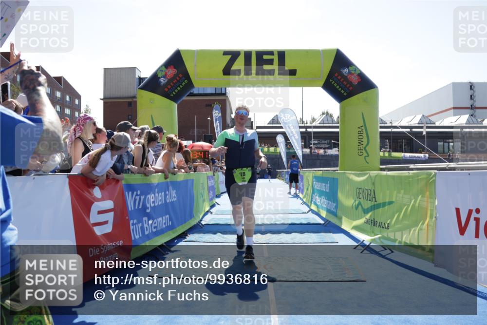 09.08.2026 - GEWOBA Citytriathlon Bremen Yannick Fuchs http://msf.ph/oto/9936816 09.08.2026 15:10:04 Ziel 78 meine-sportfotos.de