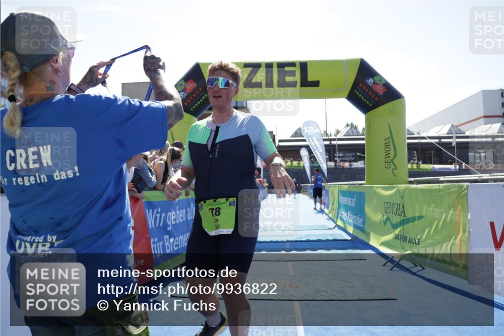 09.08.2026 - GEWOBA Citytriathlon Bremen Yannick Fuchs http://msf.ph/oto/9936822 09.08.2026 15:10:05 Ziel 78 meine-sportfotos.de