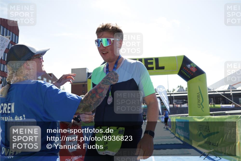 09.08.2026 - GEWOBA Citytriathlon Bremen Yannick Fuchs http://msf.ph/oto/9936823 09.08.2026 15:10:07 Ziel 78, 125, 211 meine-sportfotos.de