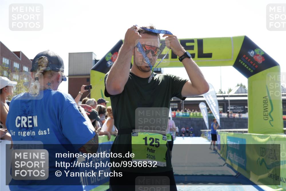 09.08.2026 - GEWOBA Citytriathlon Bremen Yannick Fuchs http://msf.ph/oto/9936832 09.08.2026 15:10:16 Ziel 125, 144, 211 meine-sportfotos.de