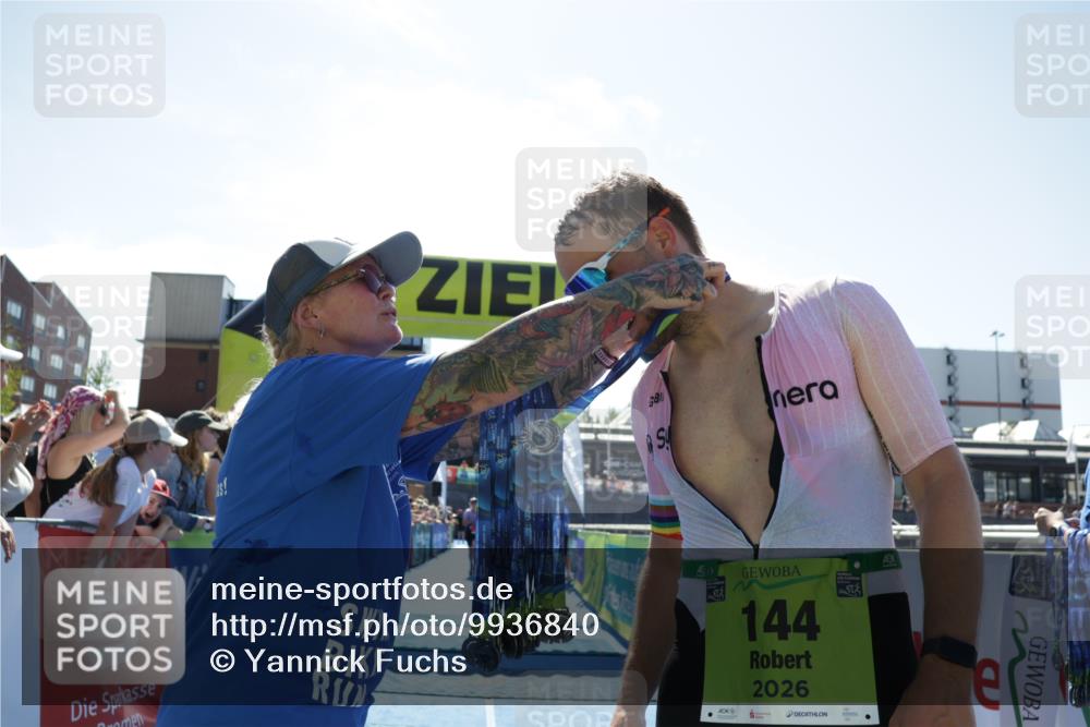 09.08.2026 - GEWOBA Citytriathlon Bremen Yannick Fuchs http://msf.ph/oto/9936840 09.08.2026 15:10:23 Ziel 169, 930 meine-sportfotos.de